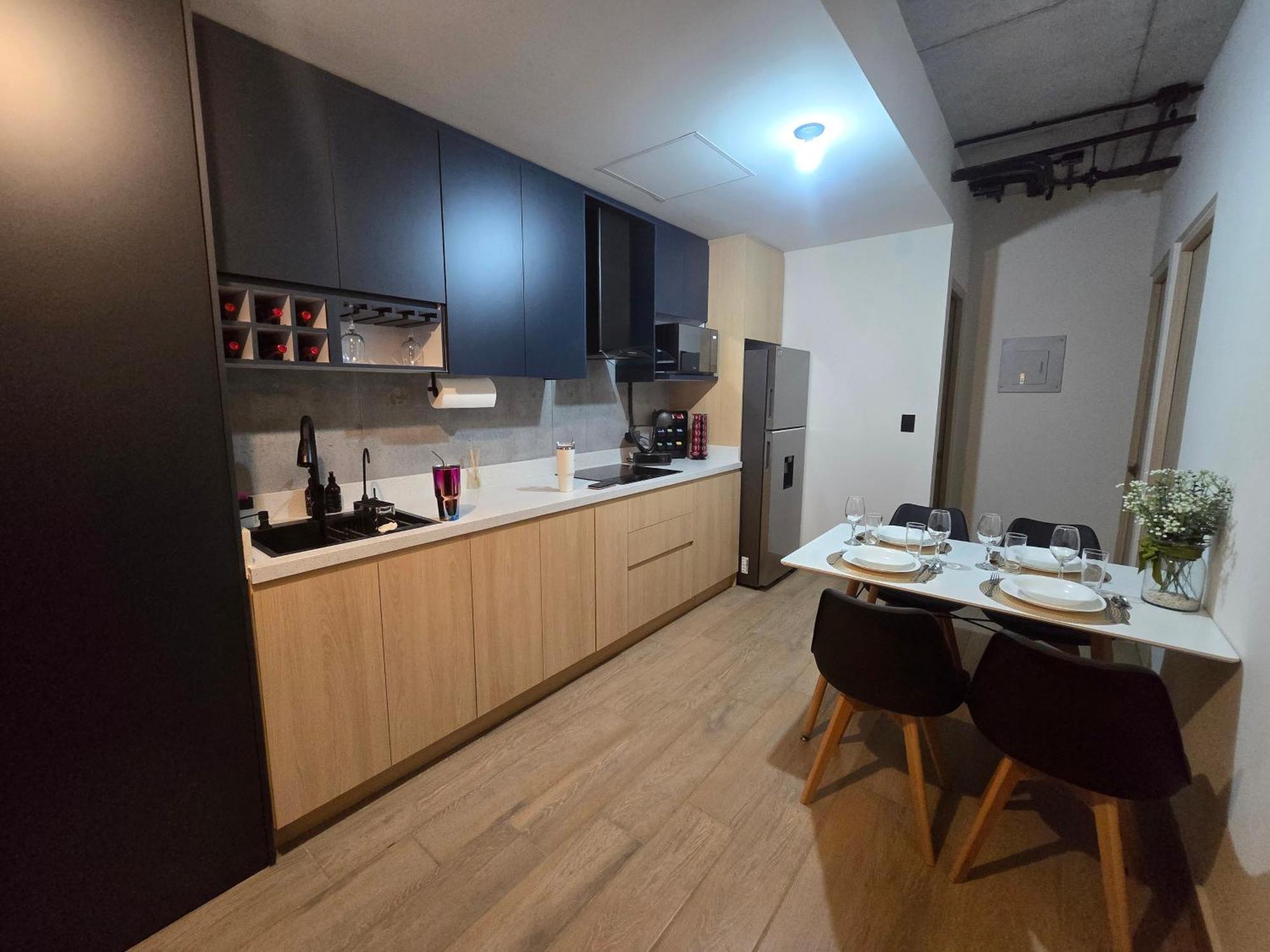 1609 Barrio W Aparthotel